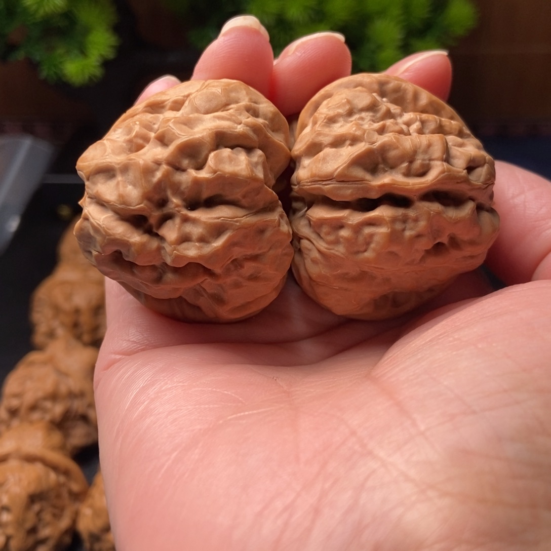 文玩核桃把件蛤蟆头42