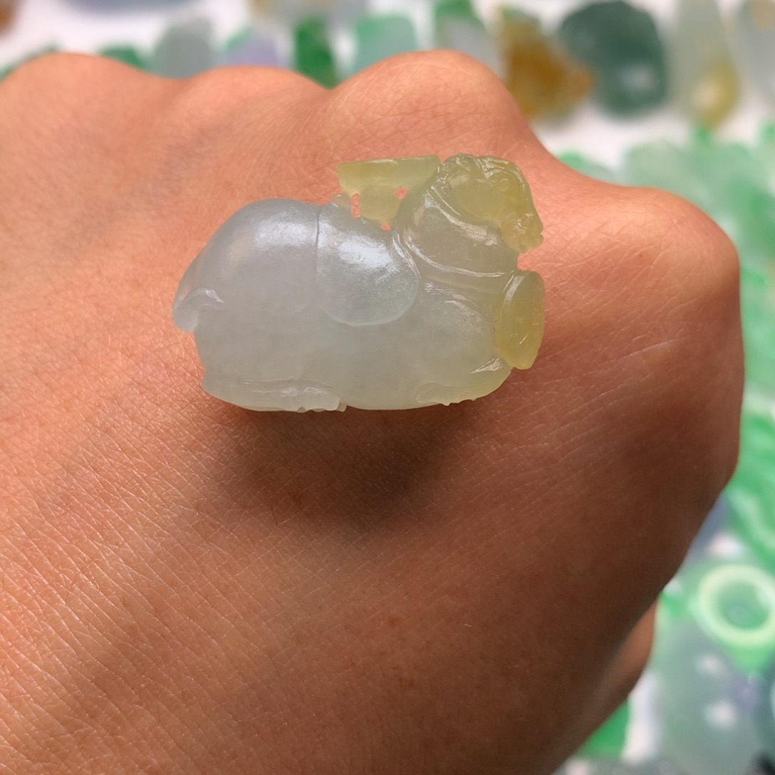 定制翡翠未镶嵌唐马