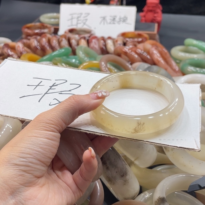 沁***0石英质玉钛钢珠宝奇石60