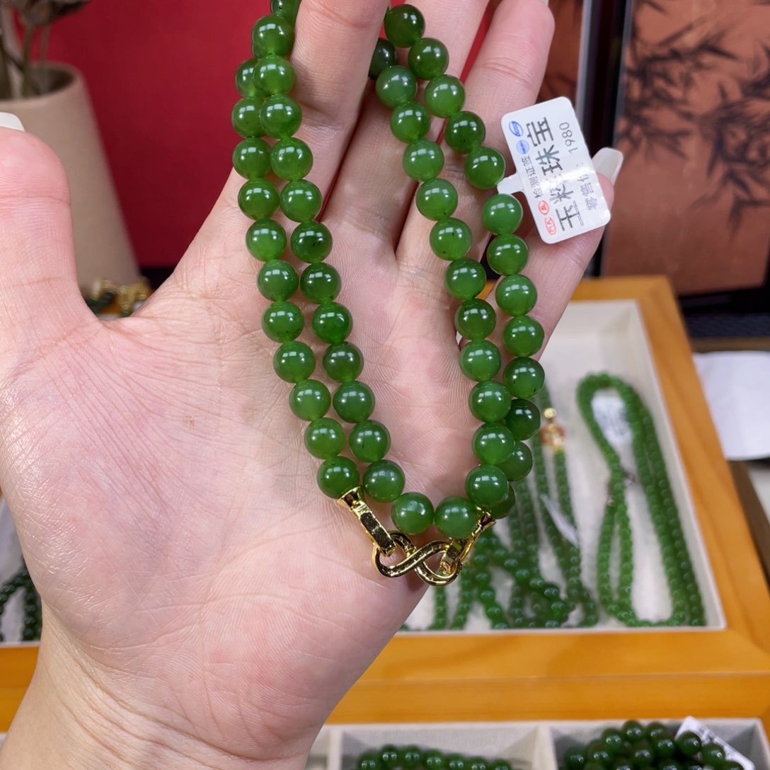 和田玉（碧玉）颈饰未镶嵌8mm