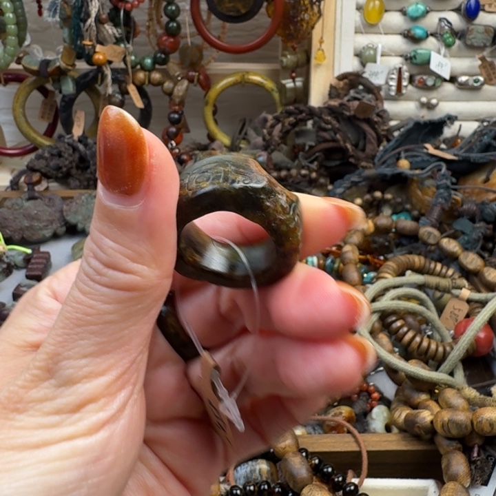 向***园大理石磁石时尚休闲百搭潮流单品