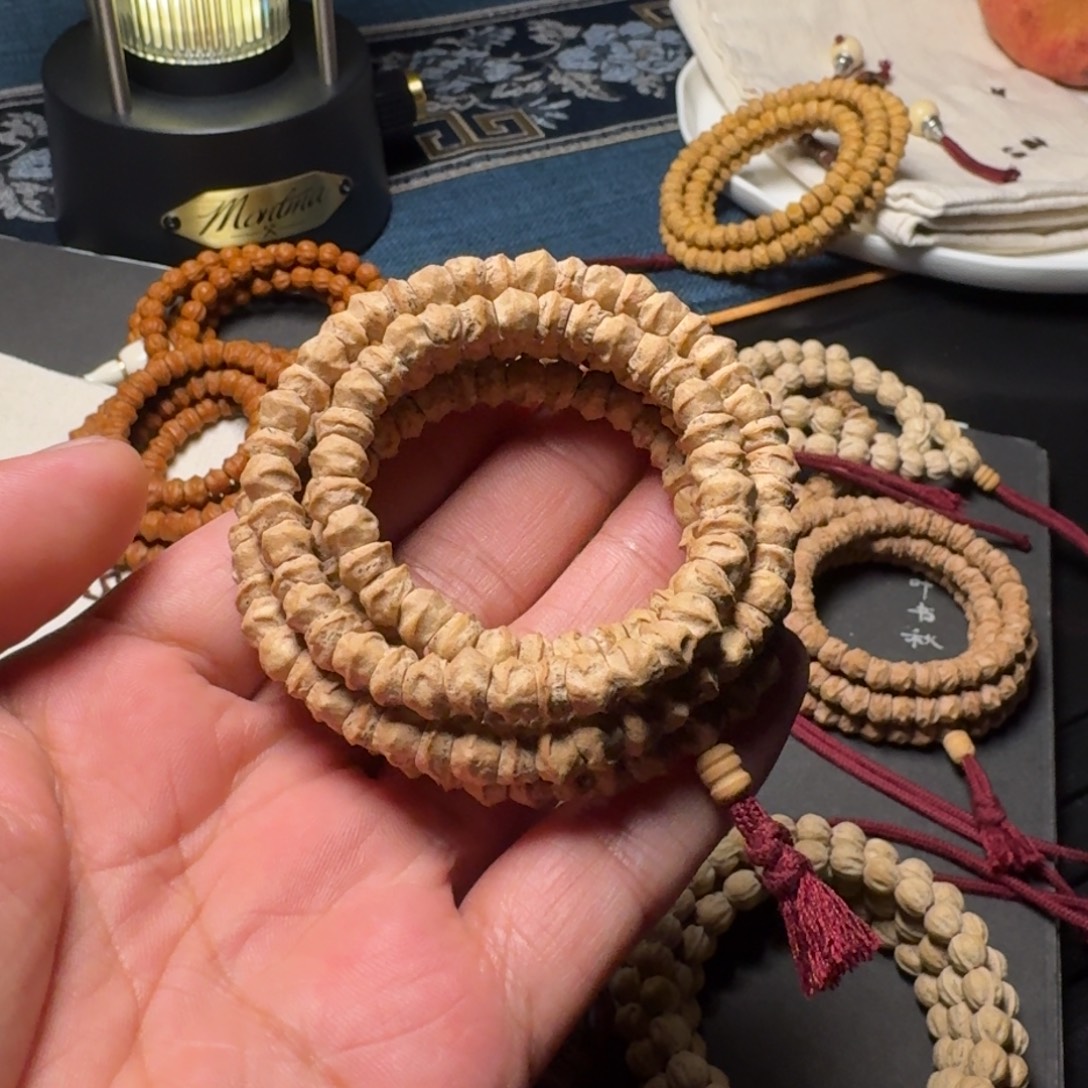 柏香籽/百香籽吊坠