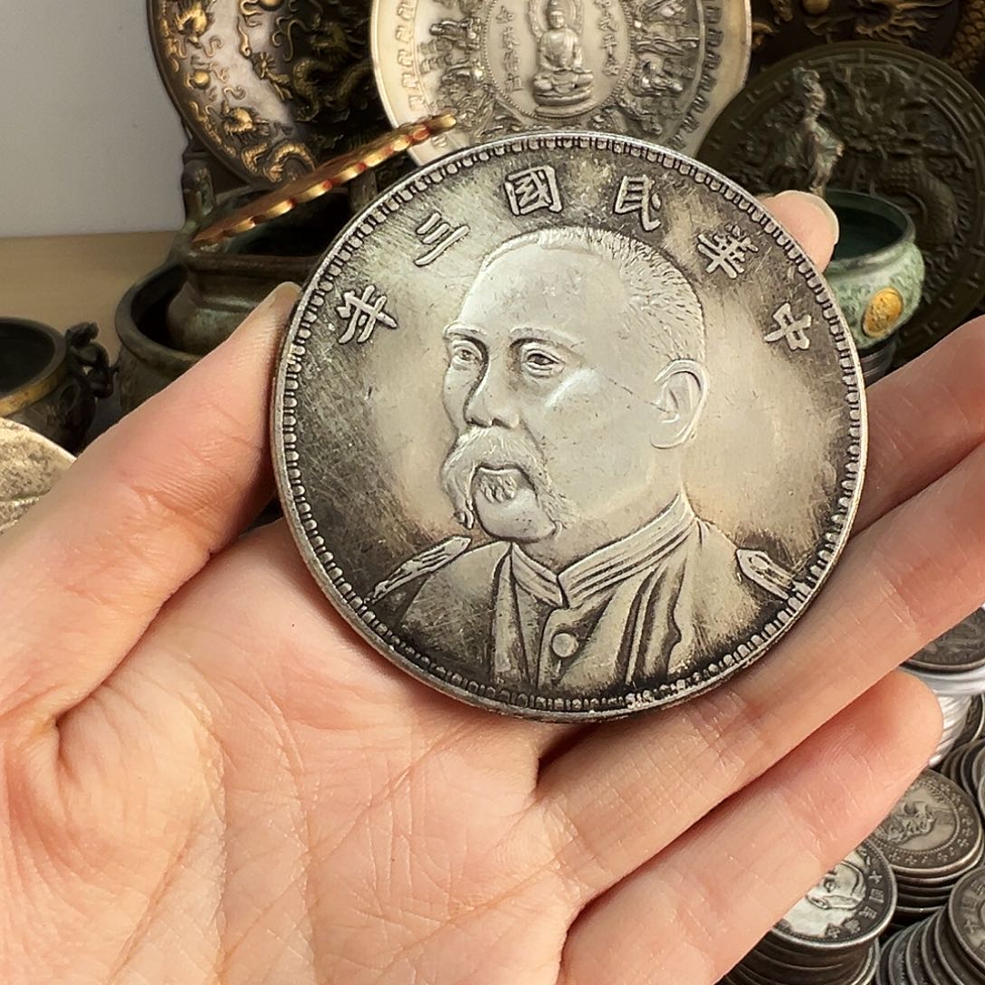 金属复古风格摆件