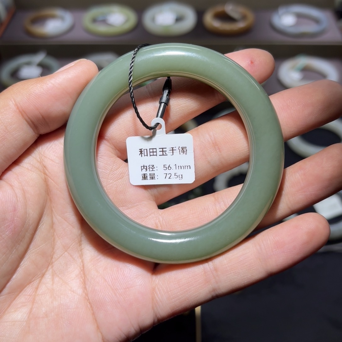 和田玉手镯未镶嵌5.1mm