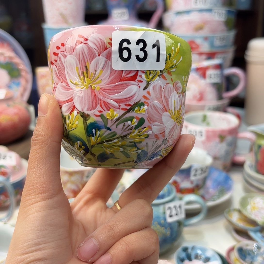 瓷片兔兔好漂亮e a l l l l l l l