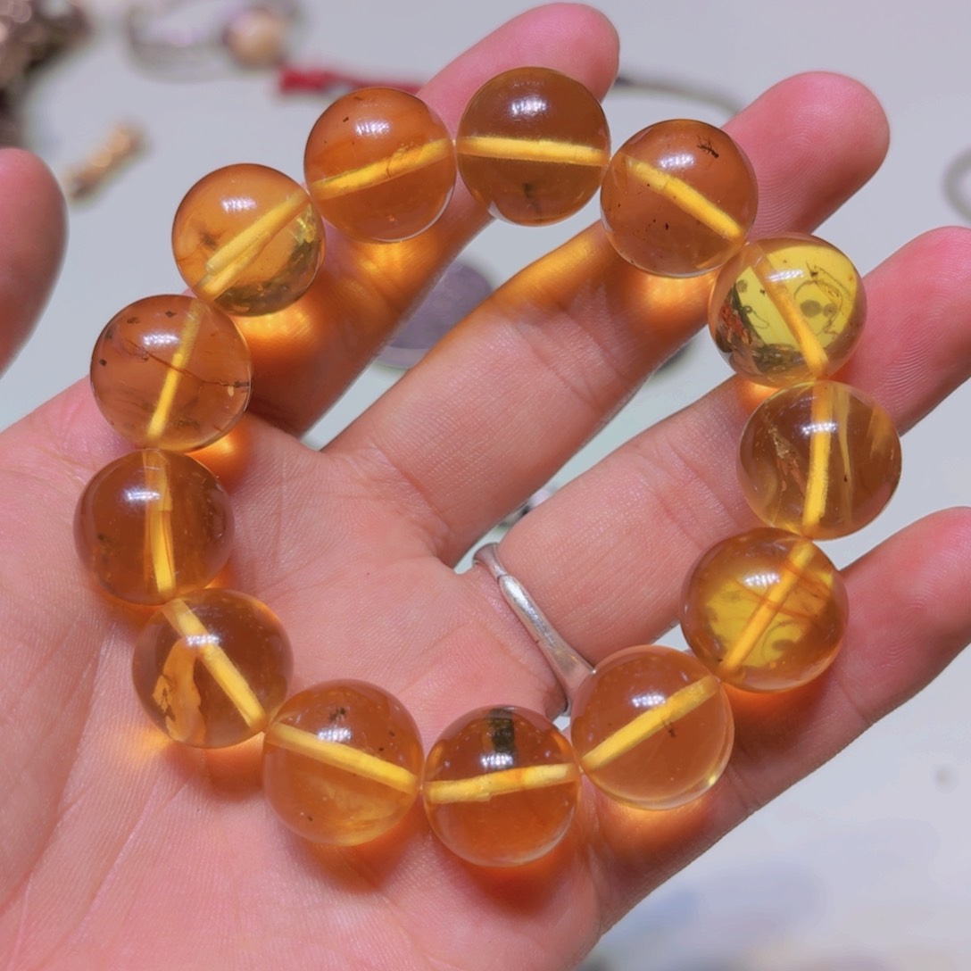 琥珀手链未镶嵌好看的喜欢带回家