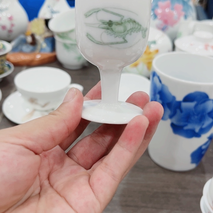 釉下五彩瓷的制作工艺