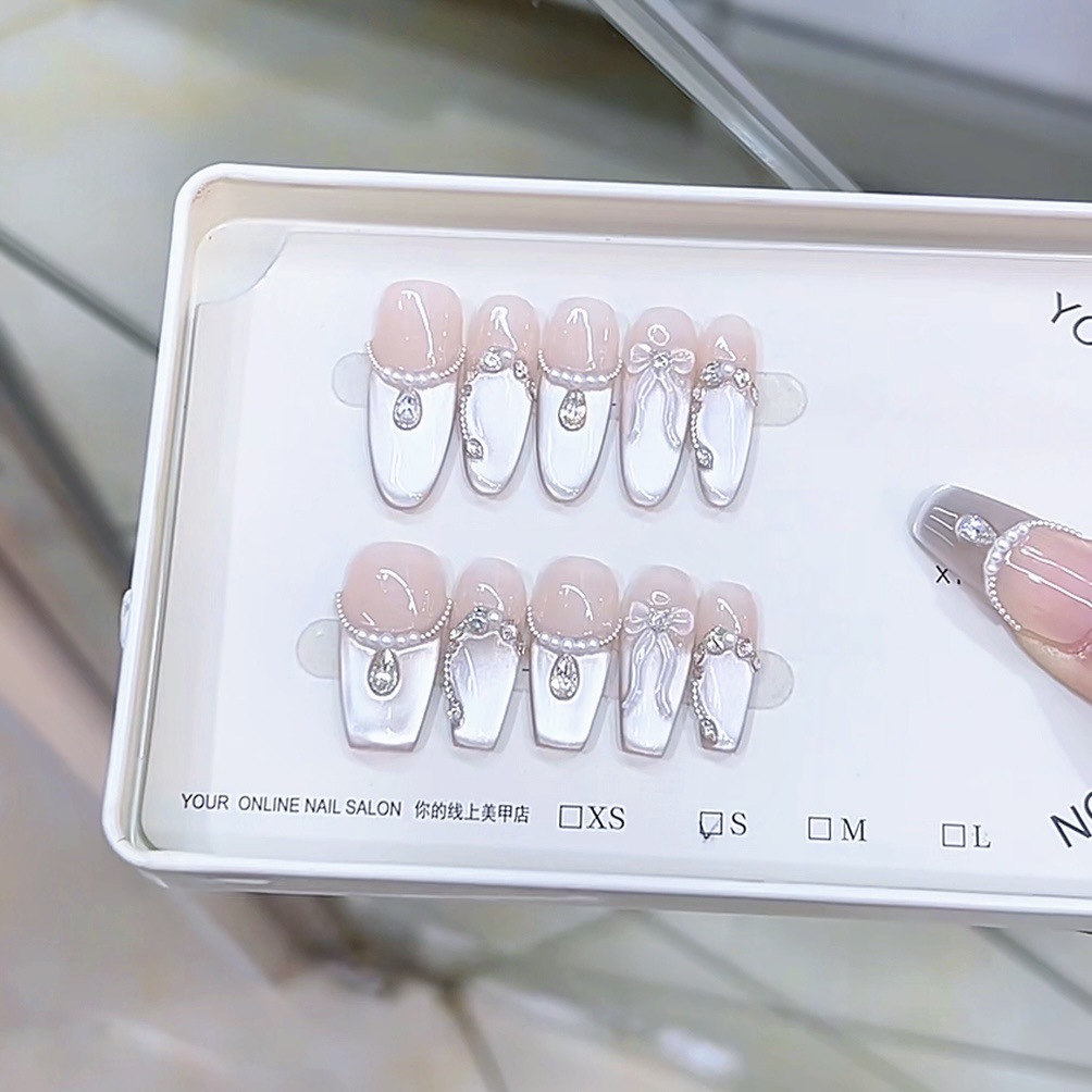 3000 NAIL “自由女神”设计师高定原创纯手工高级感猫眼显白穿戴甲