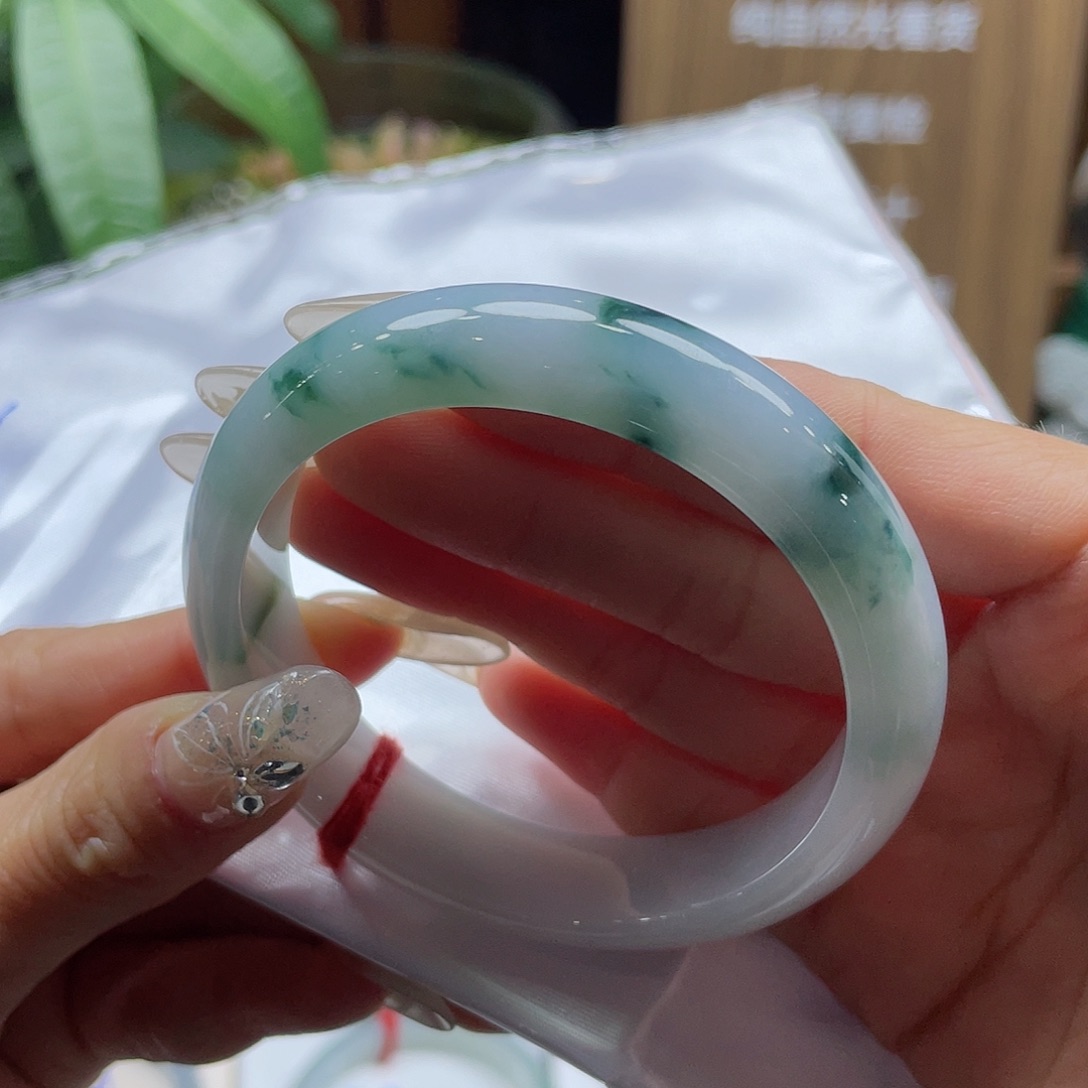 翡翠手镯未镶嵌195号链接