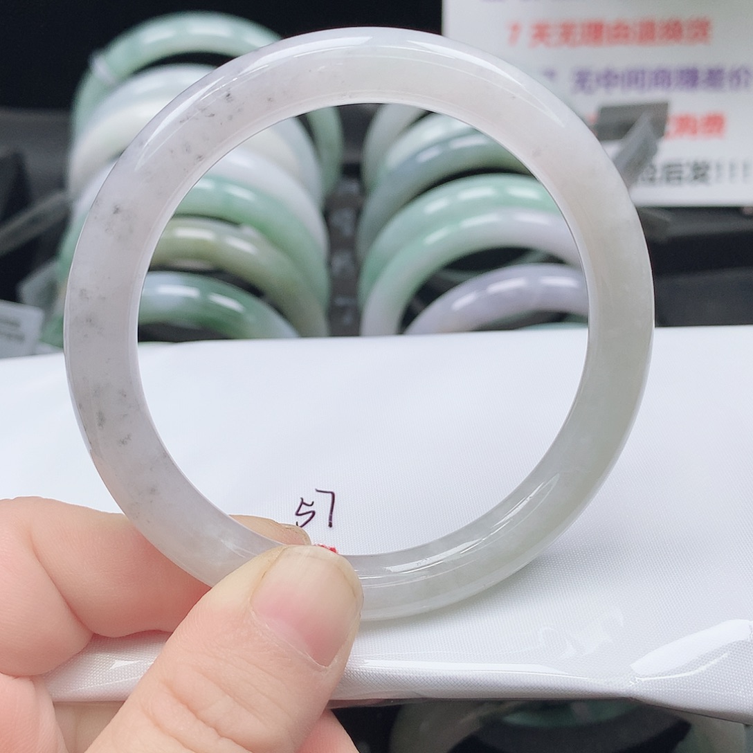 翡翠未镶嵌手镯212