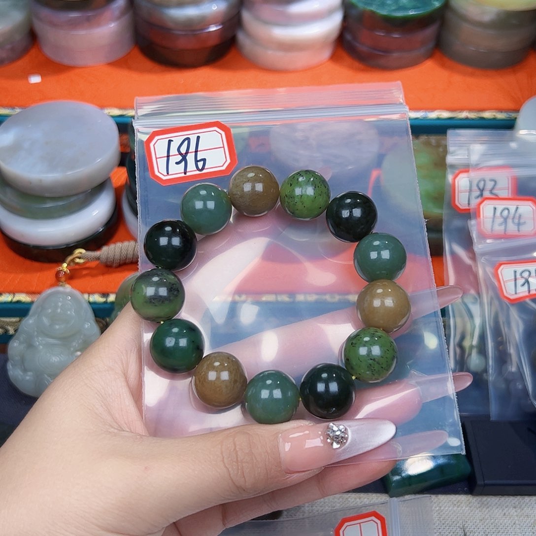 和田玉珠宝半成品未镶嵌