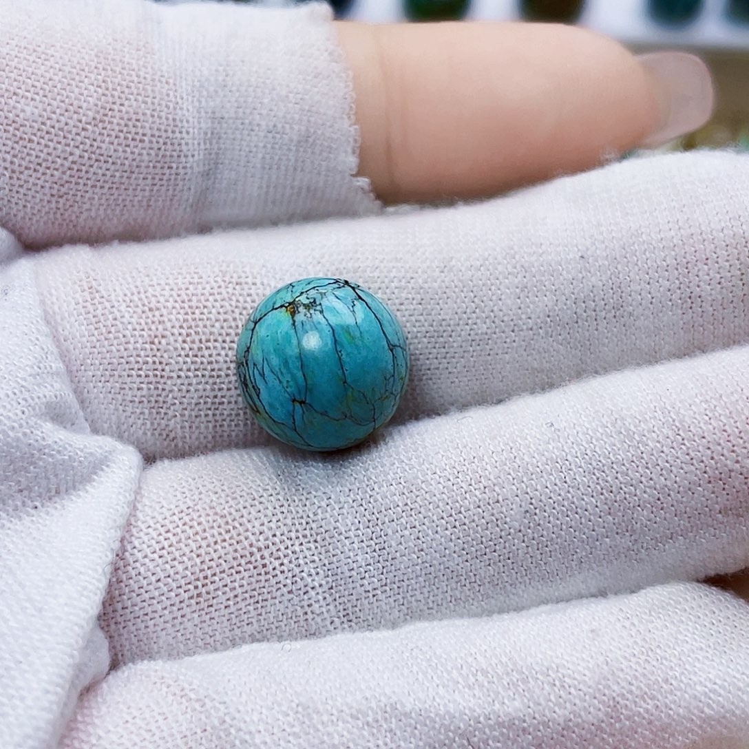 马***克绿松石未镶嵌饰品