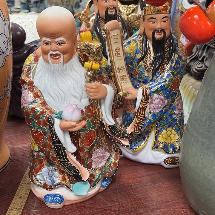 绥***业瓷片发两个。。。。。。。。。。。。。。