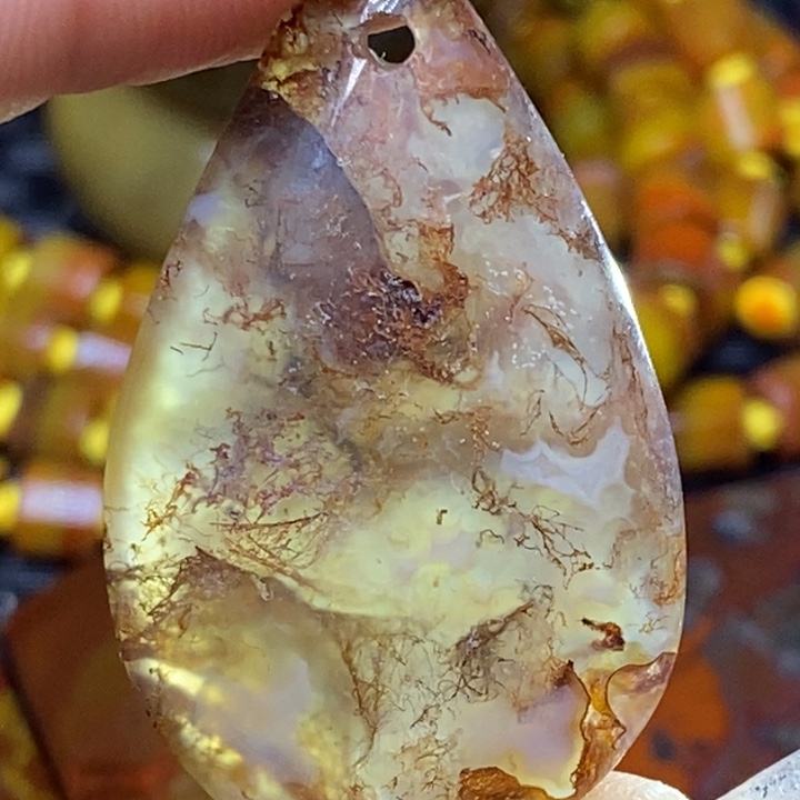 玛瑙/玉髓颈饰未镶嵌