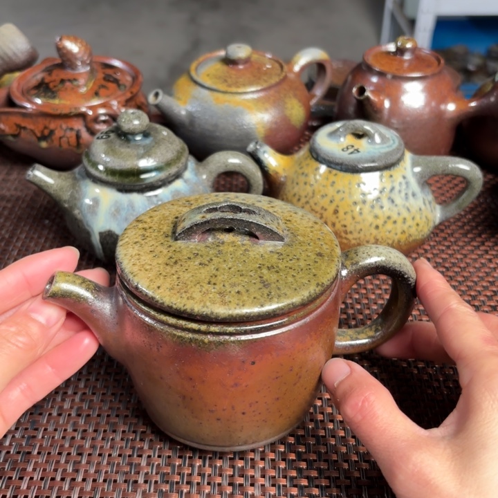 紫砂茶杯大汉瓦壶300 C