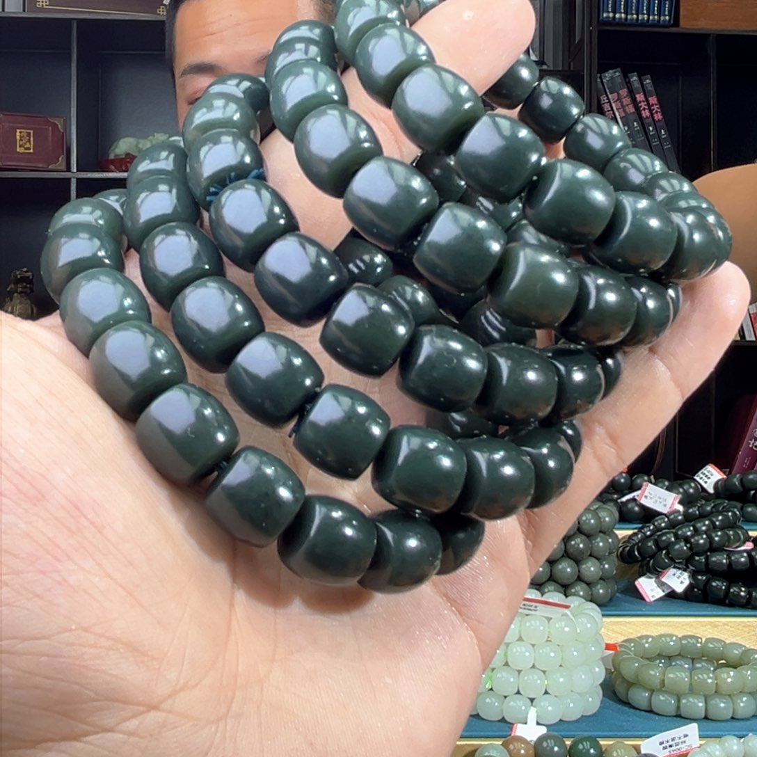 和田玉手串未镶嵌纯天然和田玉新疆后八矿沙枣青12多样性发其一