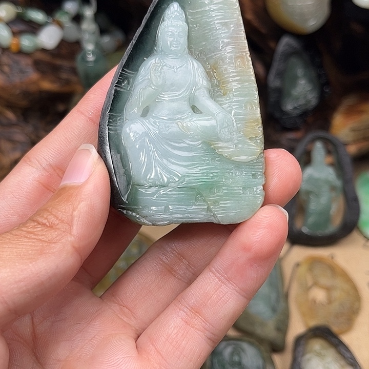 定制翡翠未镶嵌爱****T