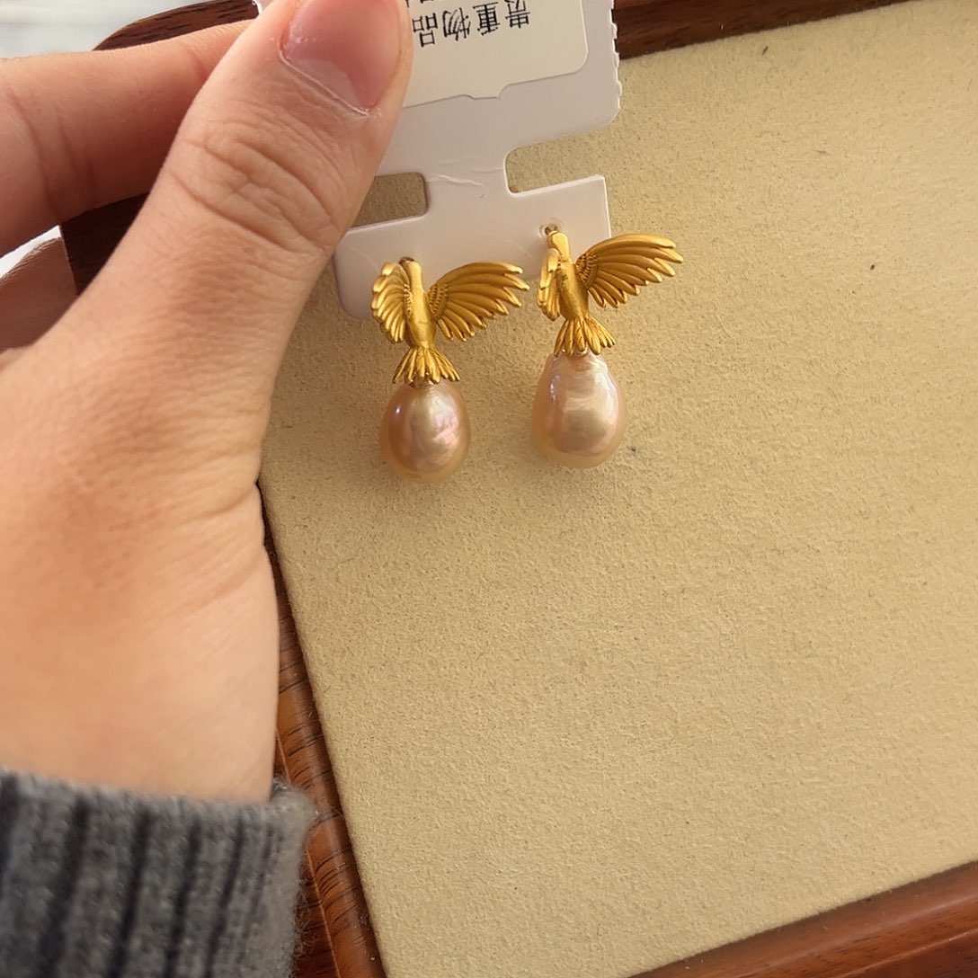 淡水珍珠耳饰合金