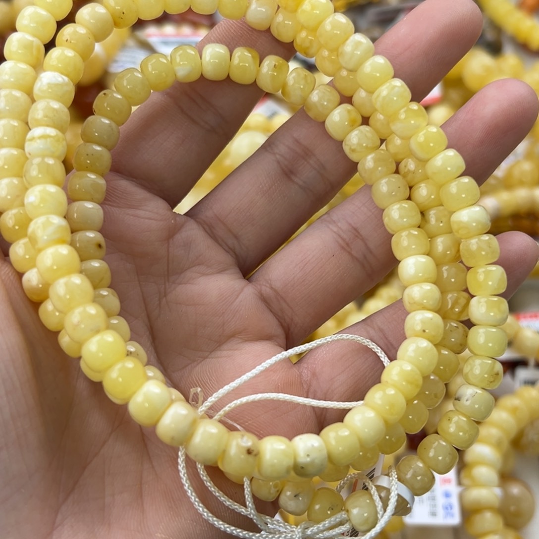 琥珀珠宝奇石未镶嵌