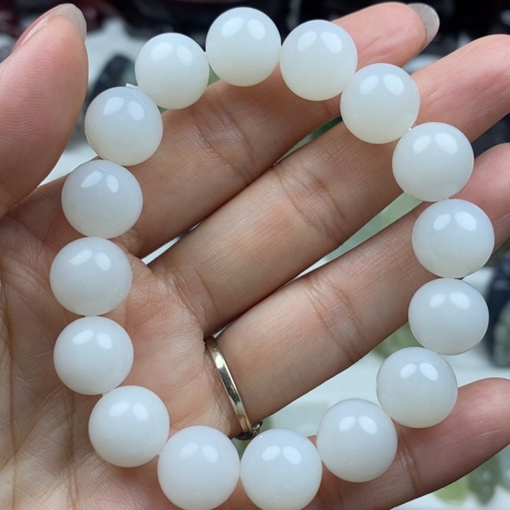 和田玉（糖玉）未镶嵌颈饰118