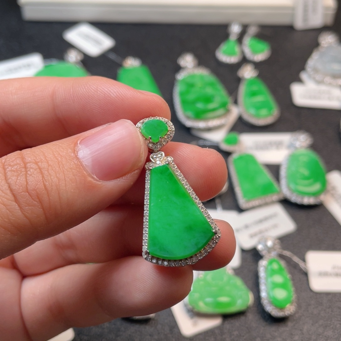 翡翠吊坠(不含链)银S925镶嵌