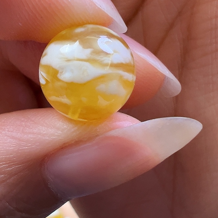 颜***学未镶嵌蜜蜡珠宝奇石