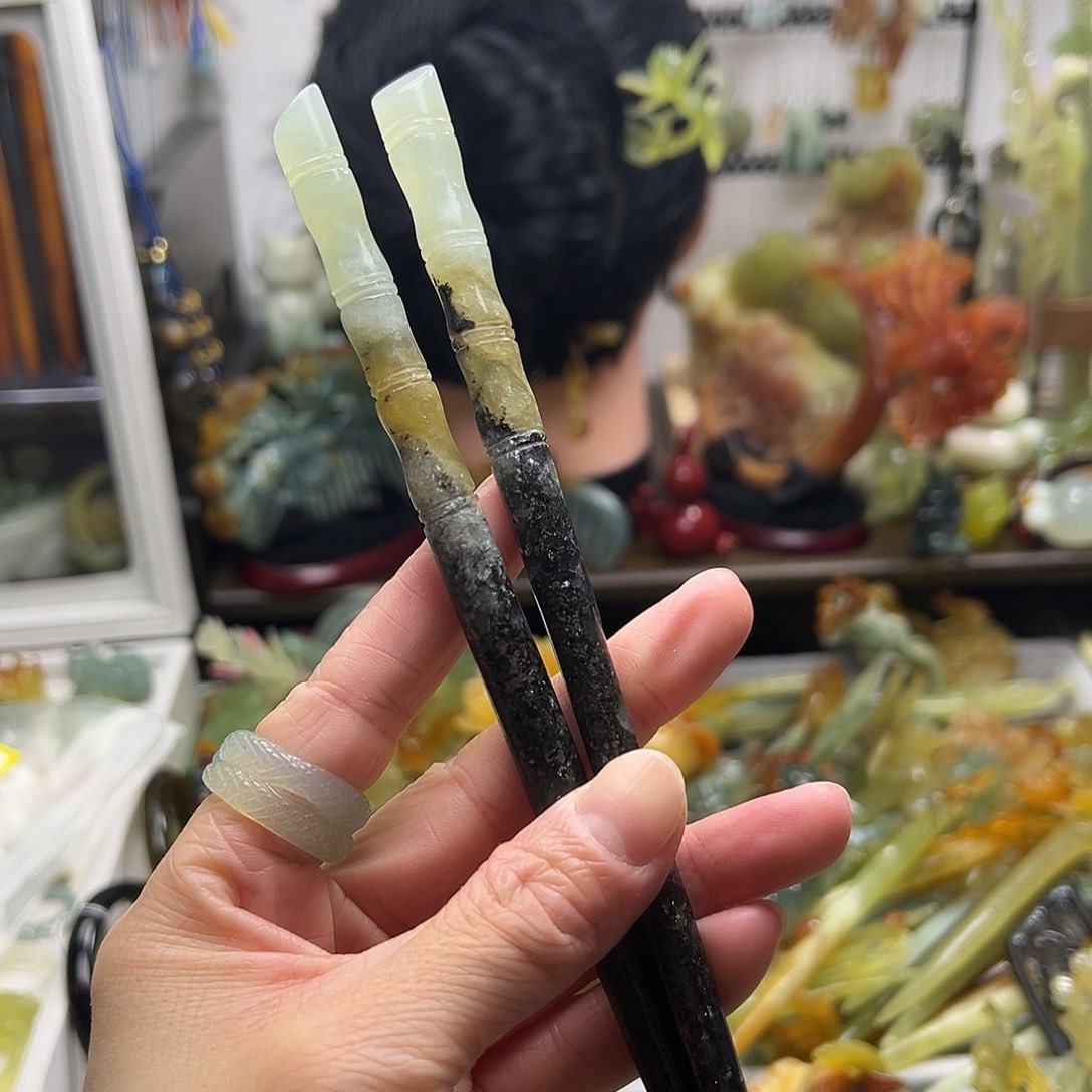 蛇纹石玉发饰合金