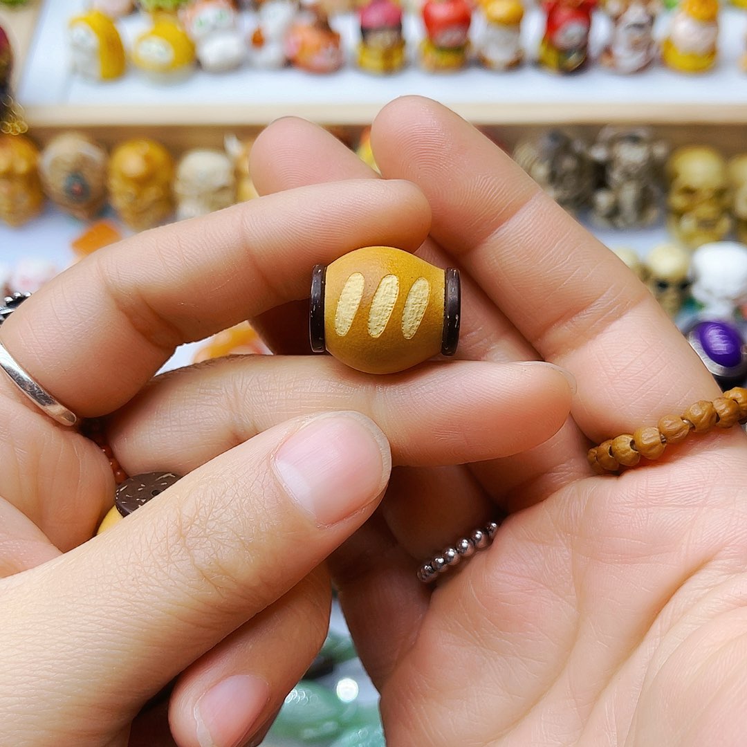 香榧木手工打磨配饰