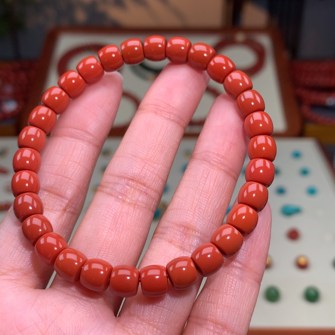 南红玛瑙颈饰未镶嵌