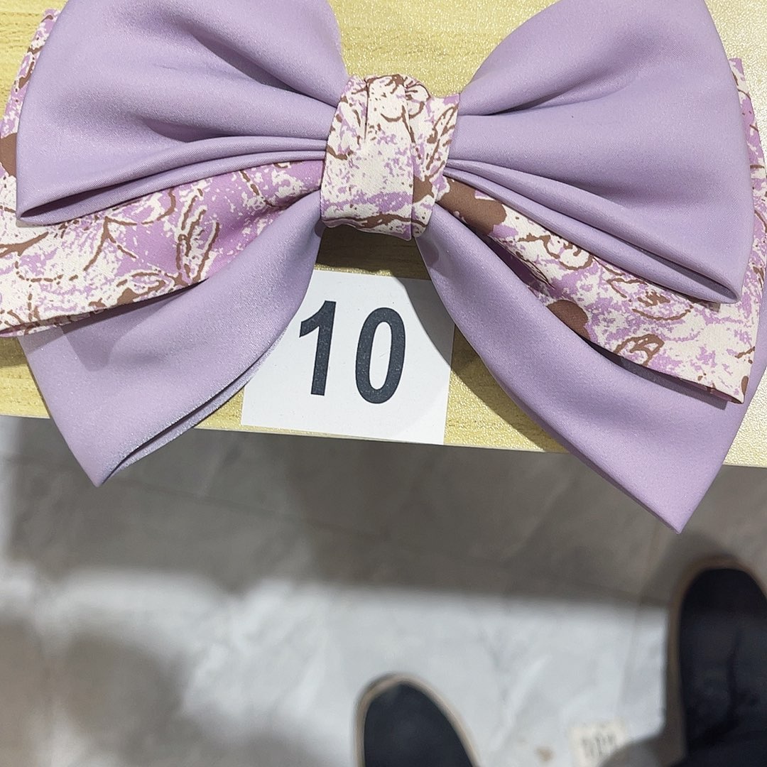 皮质铁合金蝴蝶结发夹