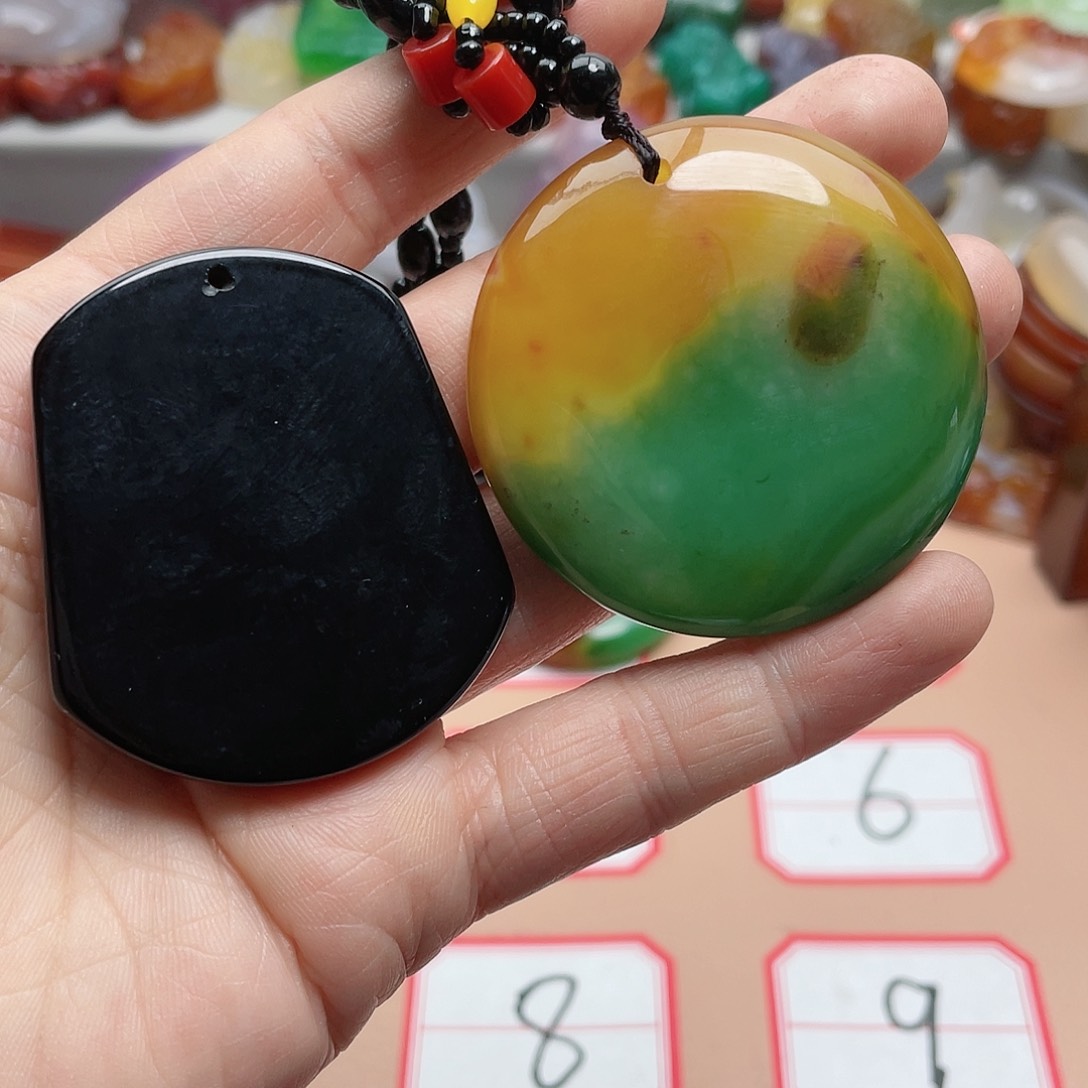 玛瑙/玉髓颈饰合金百***℃