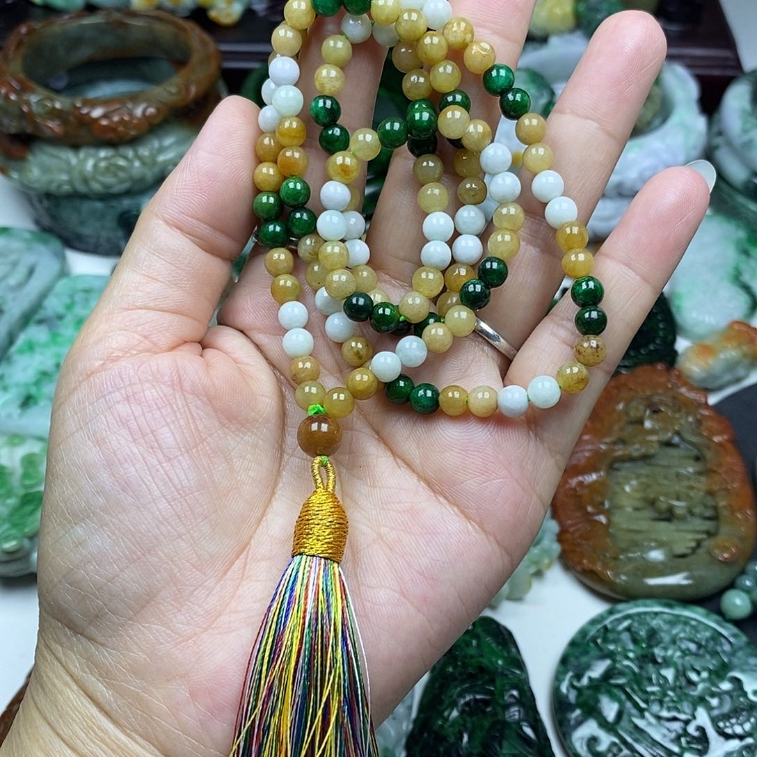 颈饰未镶嵌翡翠长项链