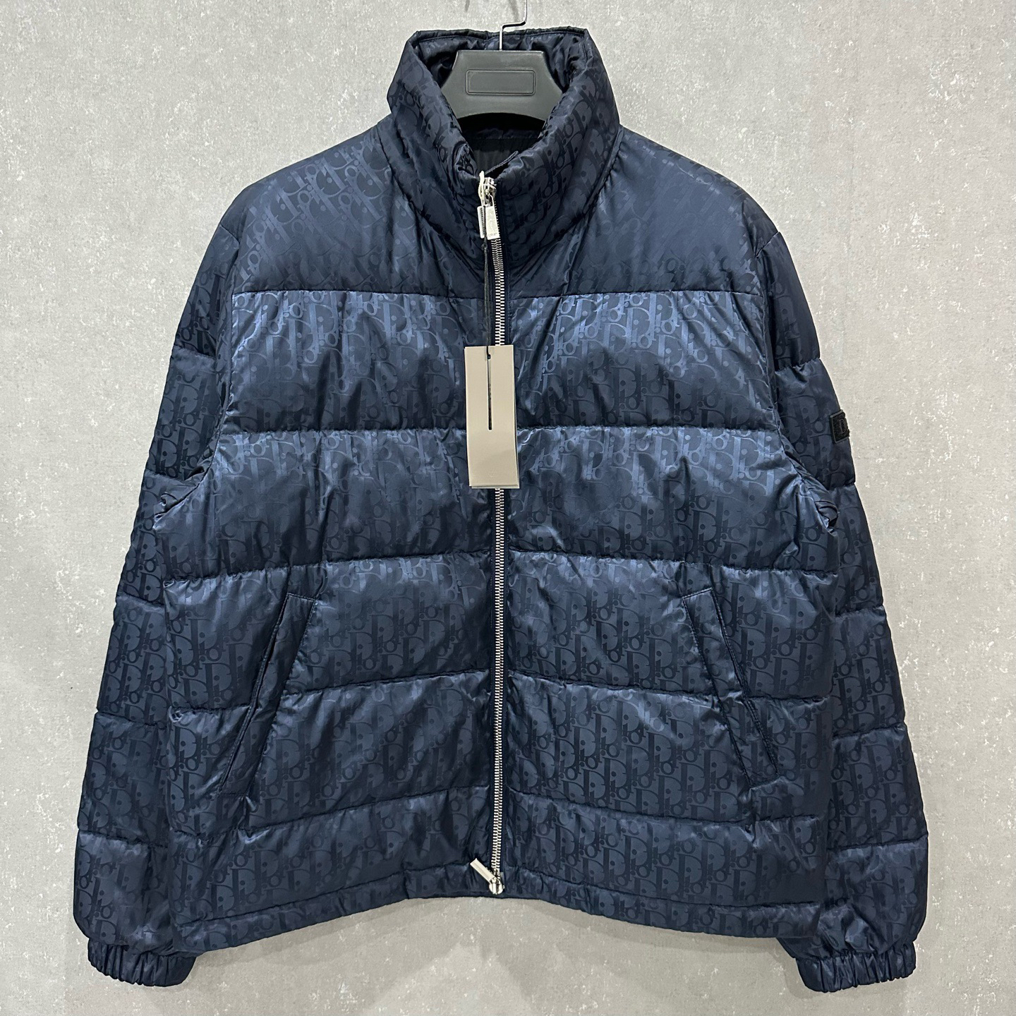 未使用 DIOR/迪奥 logo满印羽绒服外套 50码/006910