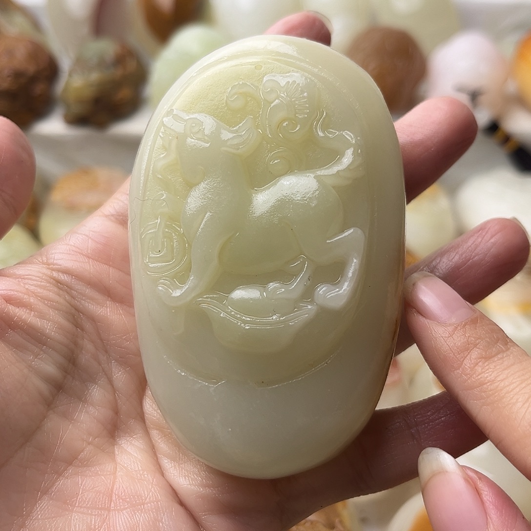 石材方解石手把摆件不退换狗