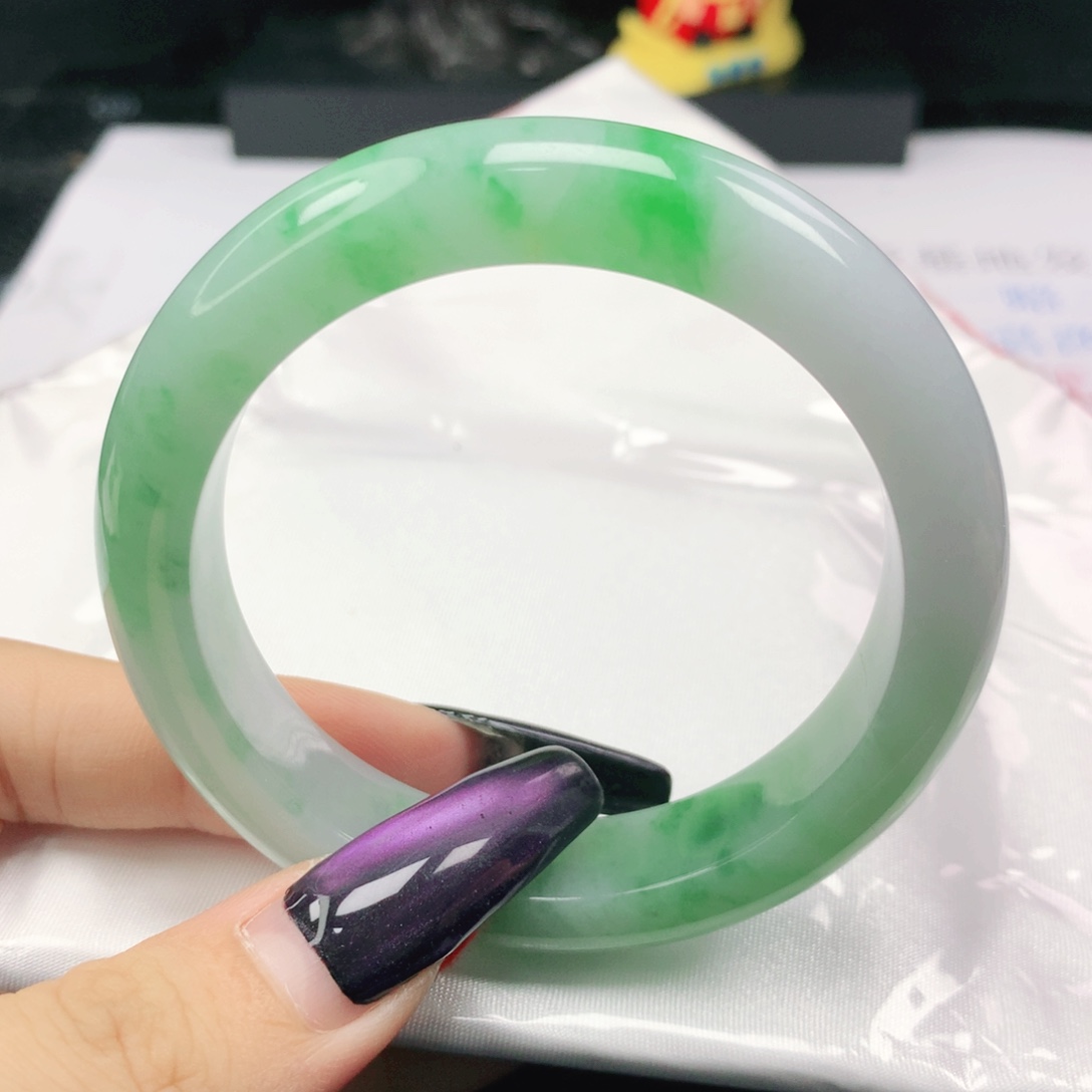 未镶嵌手镯翡翠翡翠54.0飘阳绿正圈