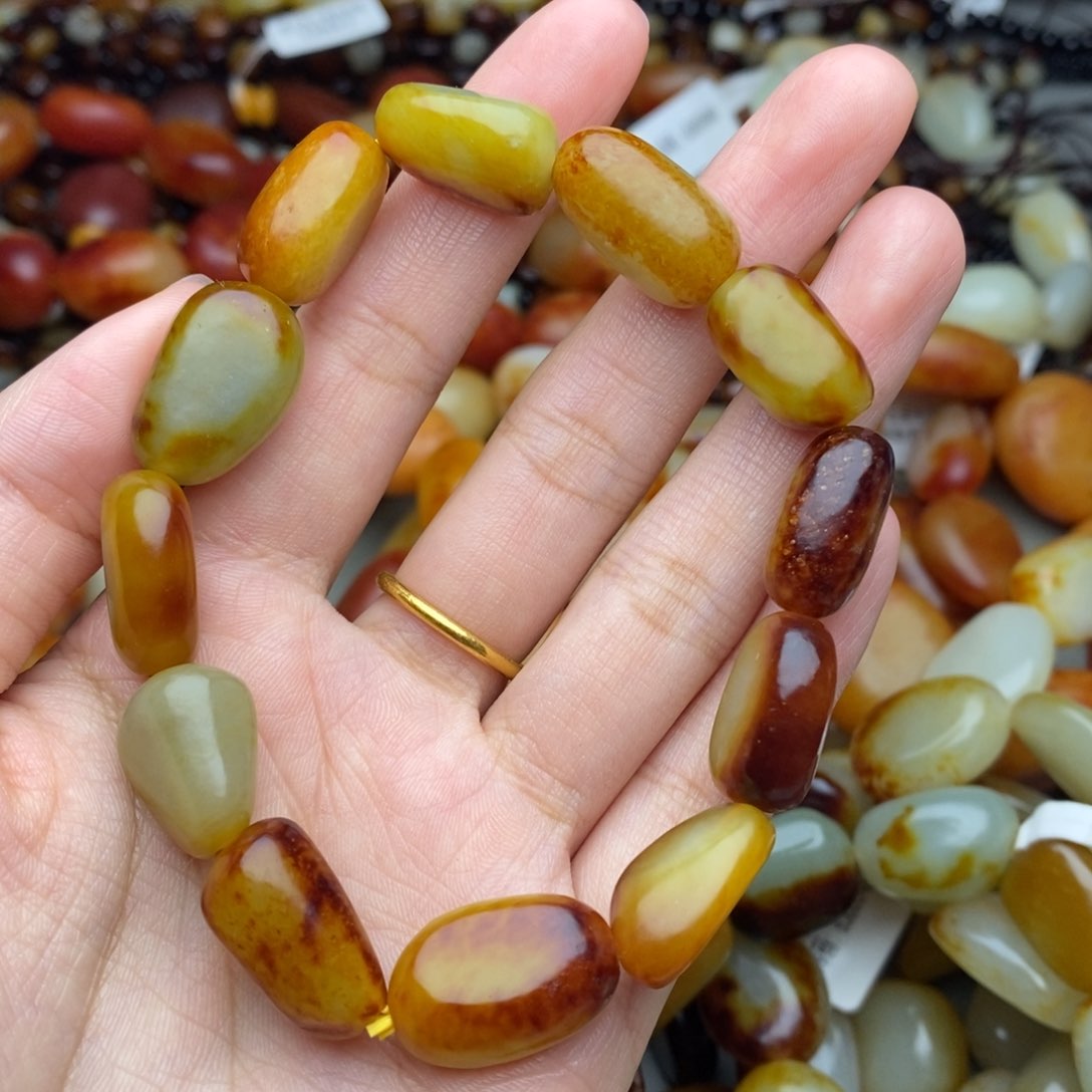 和田玉手链未镶嵌