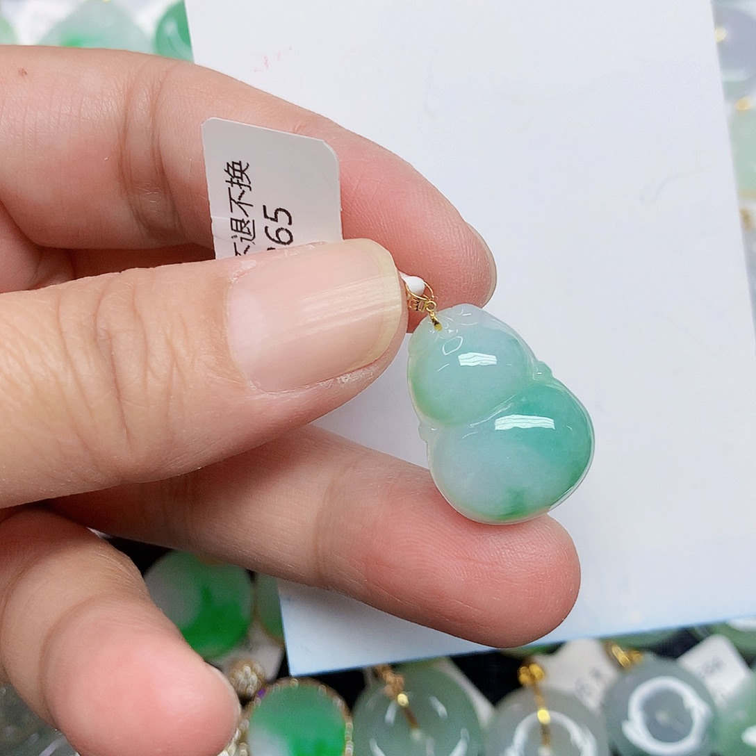 翡翠18K金镶嵌颈饰34566899