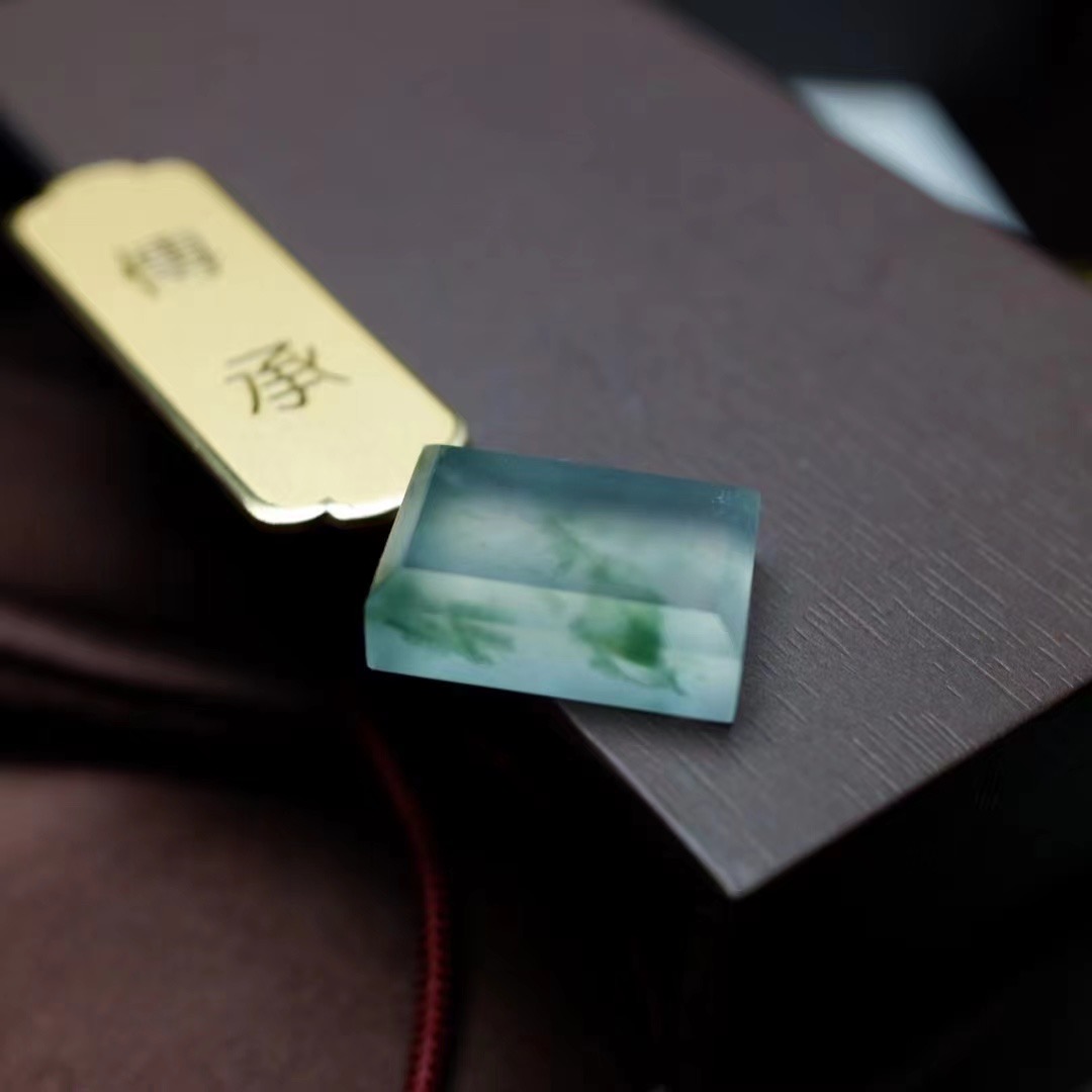 天然A货缅甸翡翠   定制产品问题联系客服