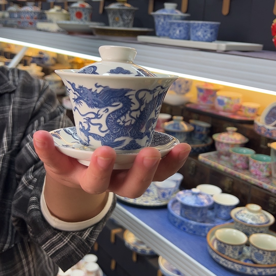 我们的目标是成为一个优秀的人