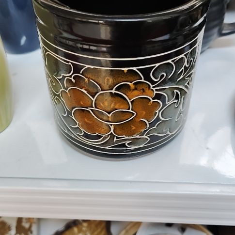 瓷片五厂，七厂，瓷器摆件，瓷片！都有微瑕疵。