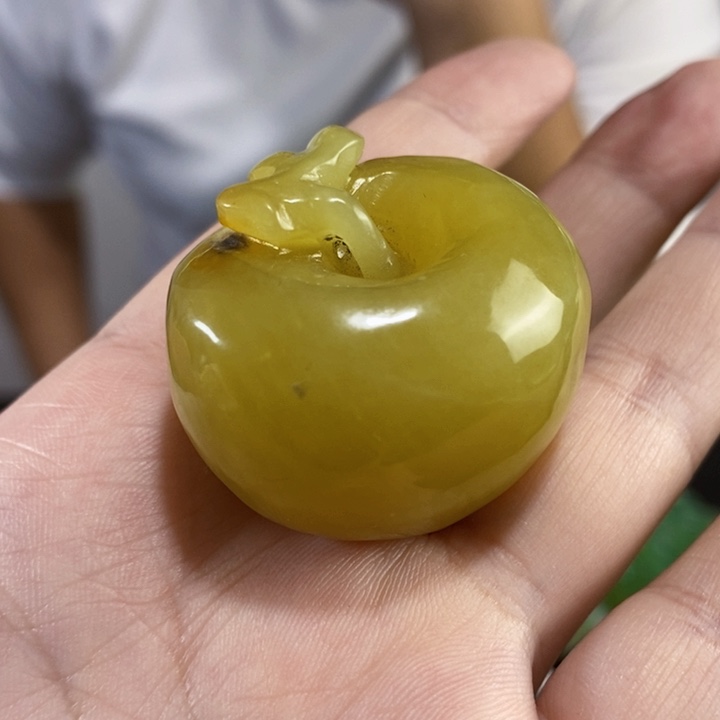 未镶嵌岫玉手把件