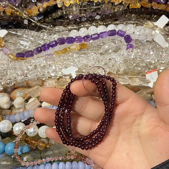 玛瑙/玉髓散珠紫牙乌三圈