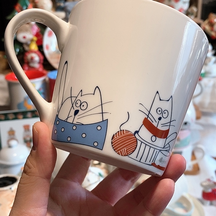 猫咪马克杯底部有磕
