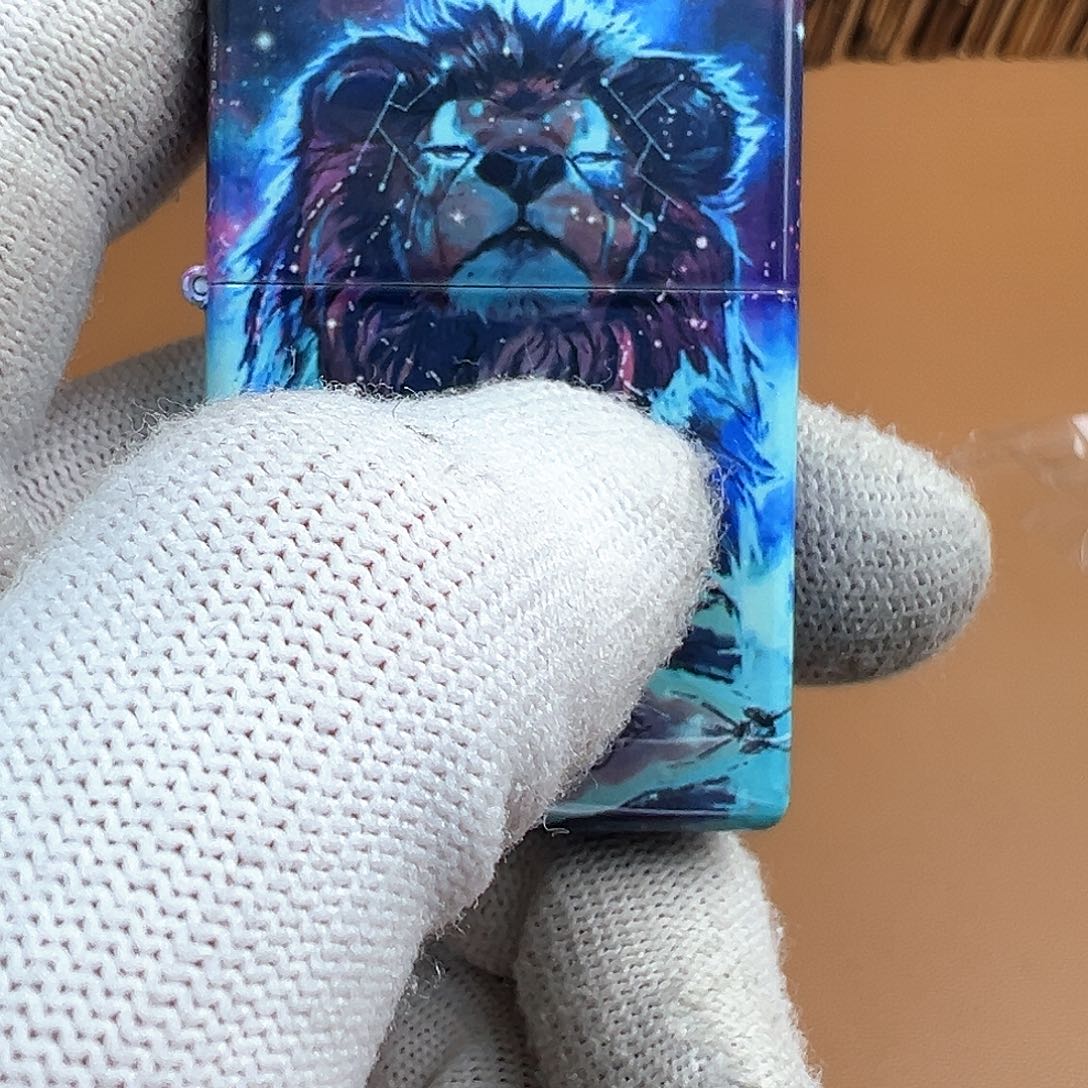 Y****.镀铬时刻精雕工艺