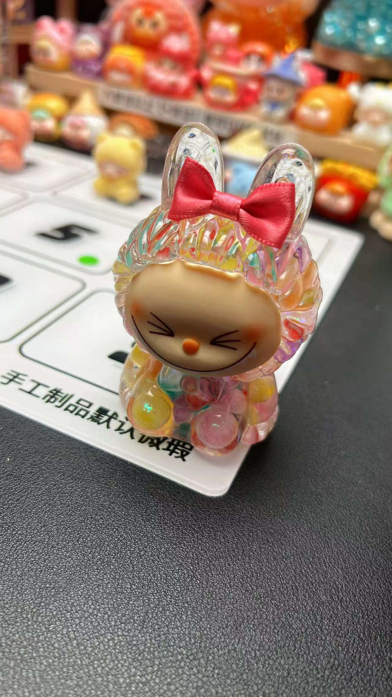 彩色入油蝴蝶结Labubu一只