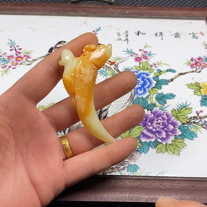 紫砂其他。          