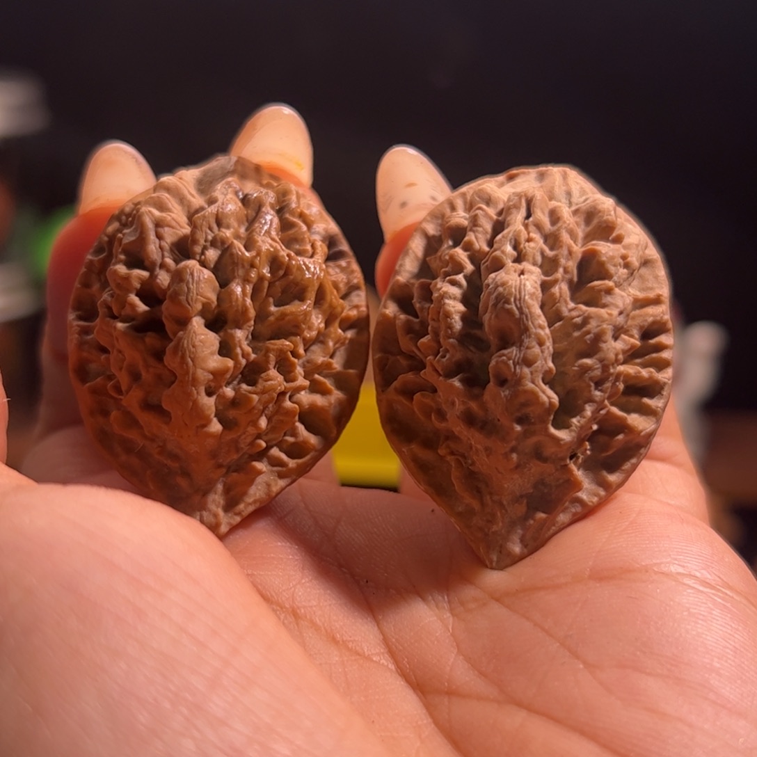 文玩核桃吊坠核桃11瑕疵