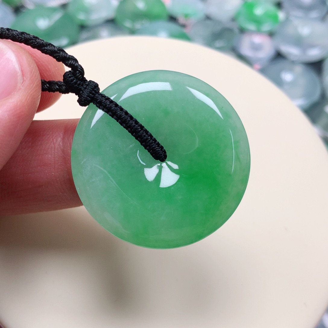 颈饰未镶嵌翡翠天然缅甸翡翠A货