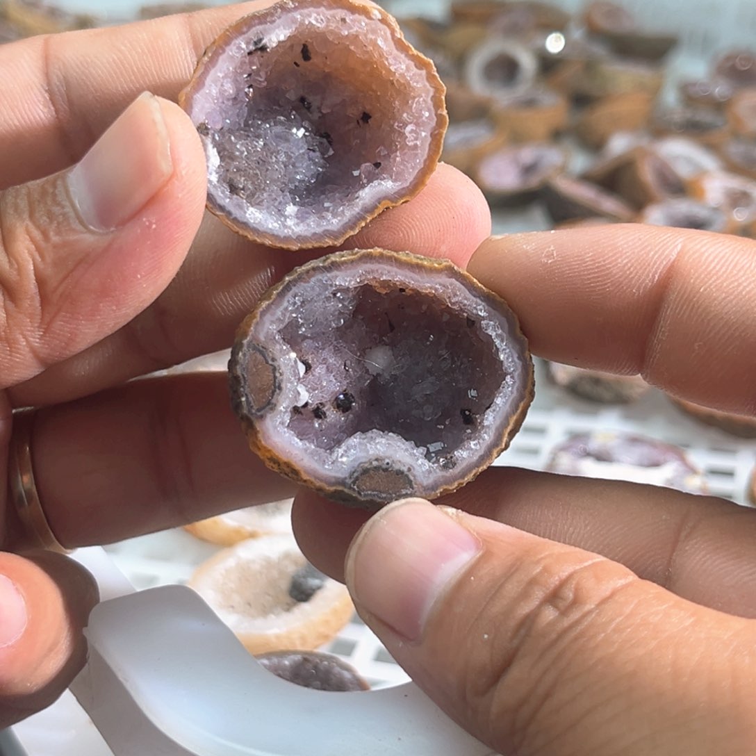 未镶嵌摆件紫晶聚宝盆