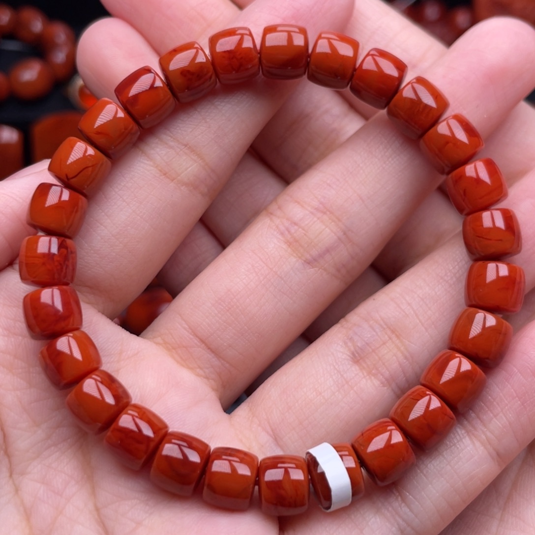 L***u南红玛瑙未镶嵌珠宝奇石单圈8.5mm